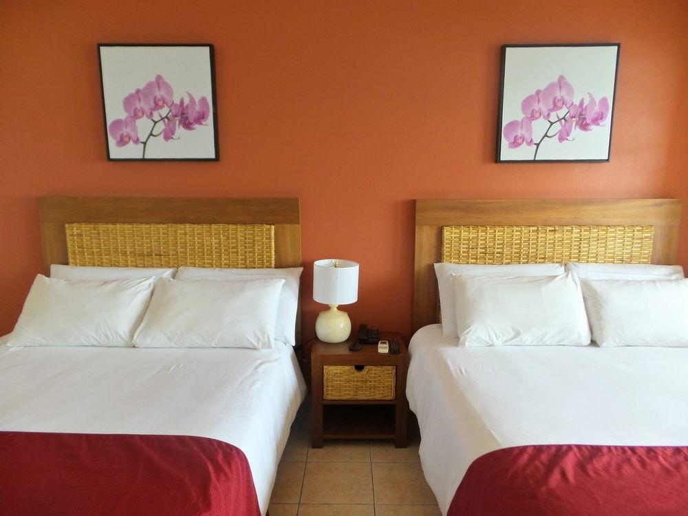 Flamboyant Hotel & Villas St. George's Ngoại thất bức ảnh