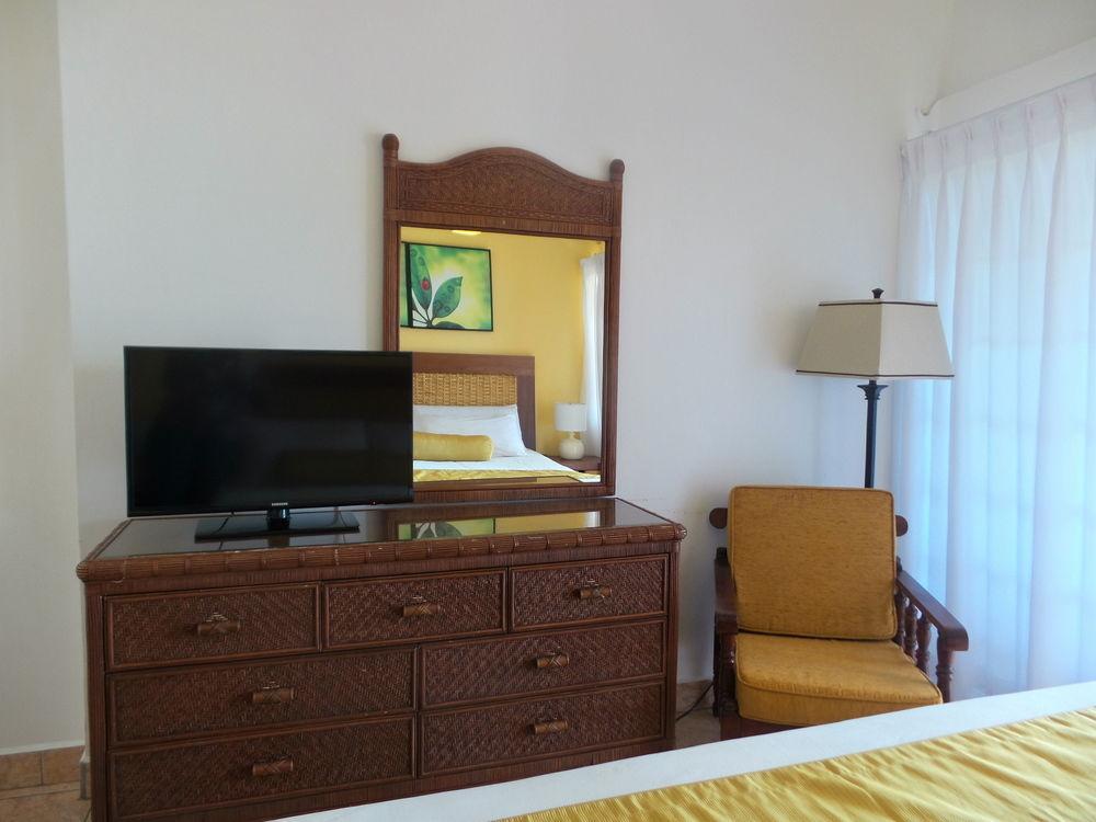 Flamboyant Hotel & Villas St. George's Ngoại thất bức ảnh